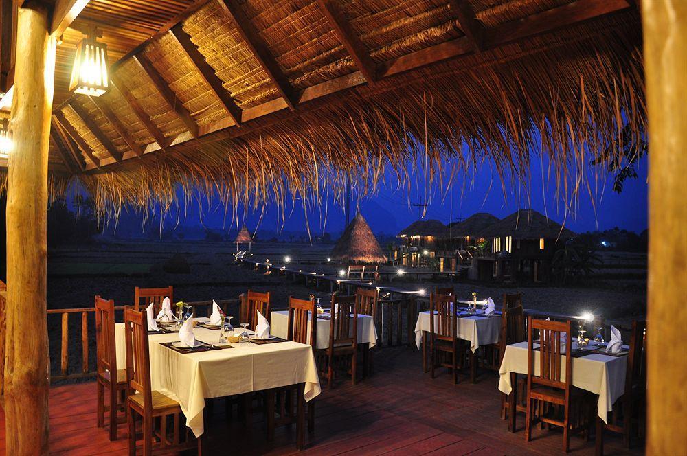 ואנג ויינג Viengtara Vangvieng Resort מראה חיצוני תמונה