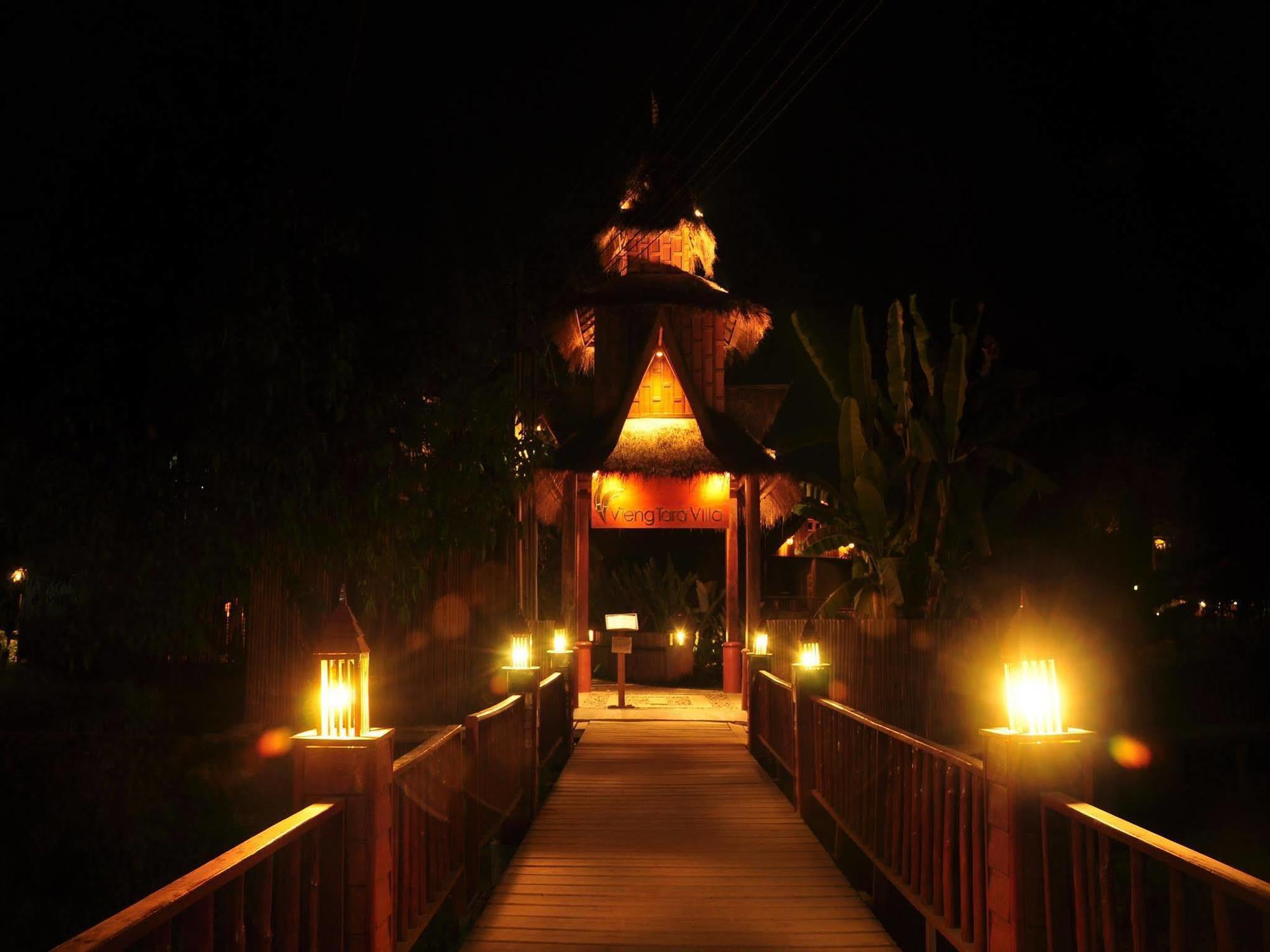 ואנג ויינג Viengtara Vangvieng Resort מראה חיצוני תמונה